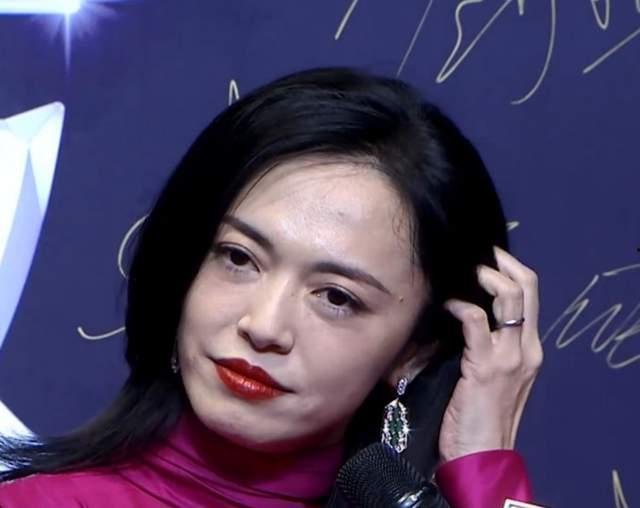 今日明星网红抖音,明星网红齐聚，揭秘今日热门短视频背后的故事”